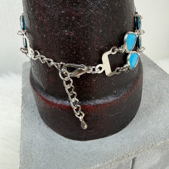 Lightweight Sky Blue Plastic Heart & Silver Tone Link Bracelet 8.25" - Picture 3 of 6